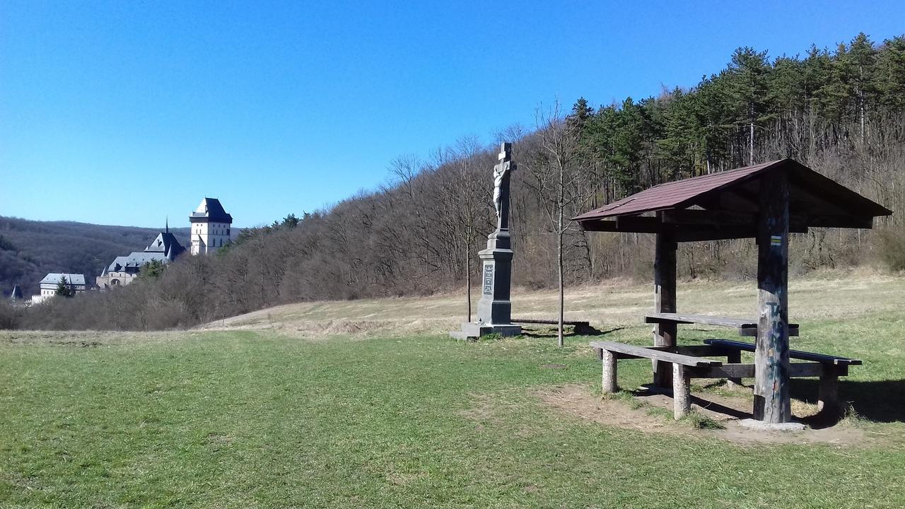 Apartmany Karlstejn Luaran gambar