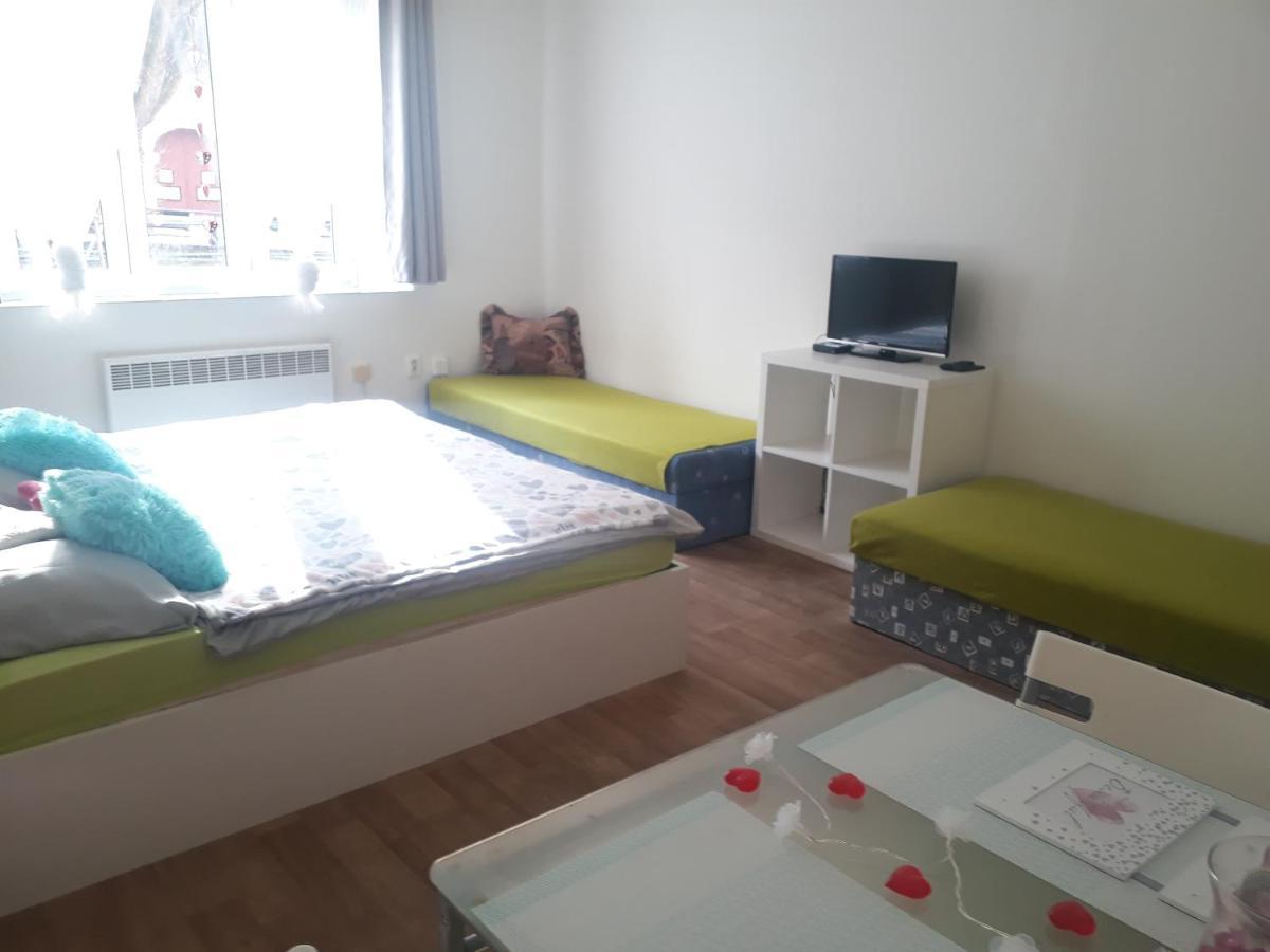 Apartmany Karlstejn Luaran gambar